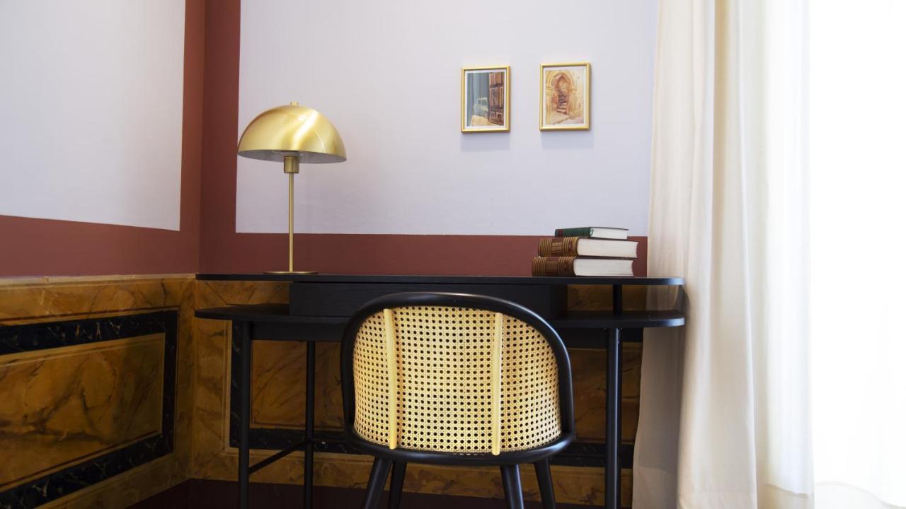 Palazzo Francesco Grassi Bed & Breakfast Aradeo Eksteriør bilde