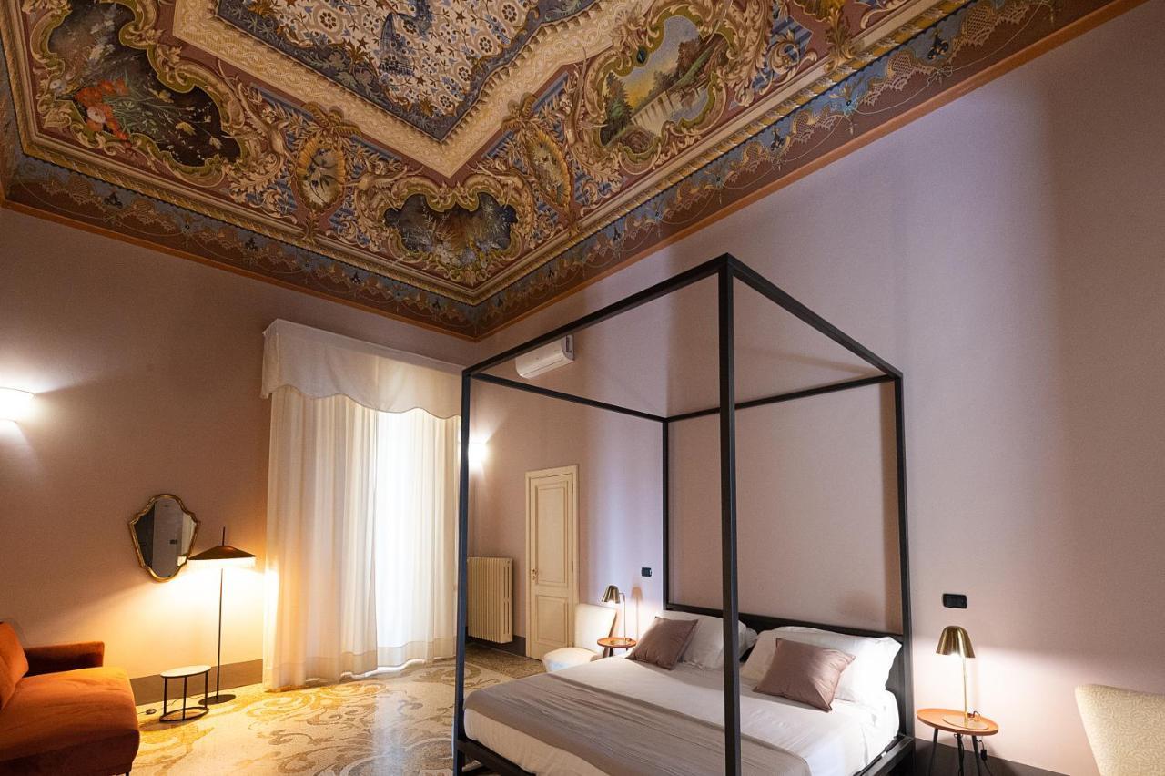 Palazzo Francesco Grassi Bed & Breakfast Aradeo Eksteriør bilde