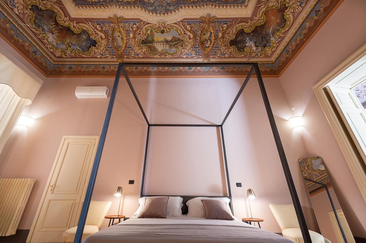 Palazzo Francesco Grassi Bed & Breakfast Aradeo Eksteriør bilde