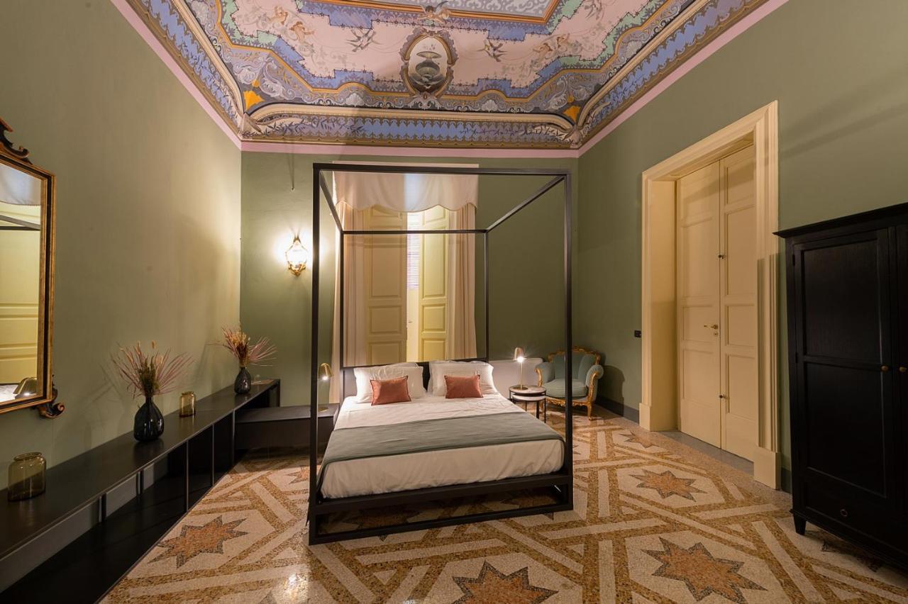 Palazzo Francesco Grassi Bed & Breakfast Aradeo Eksteriør bilde